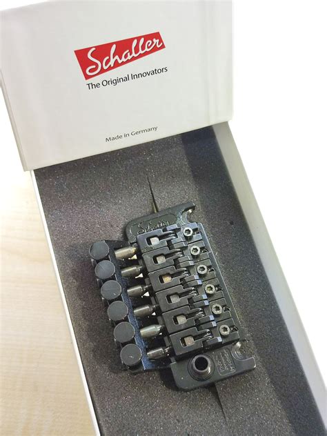 Floyd Rose satus nyereg felszerelési ábra
