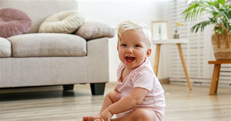 Mikor forduljunk szakemberhez a baba fejlődésével kapcsolatban?