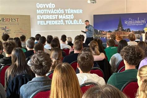 Pedagógusok eskütétele és elismerései