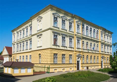 Orosházi rendelő bejárata
