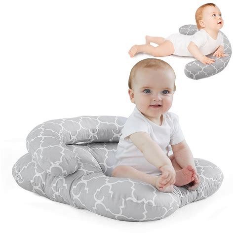 Baba hasra fektetése (tummy time)