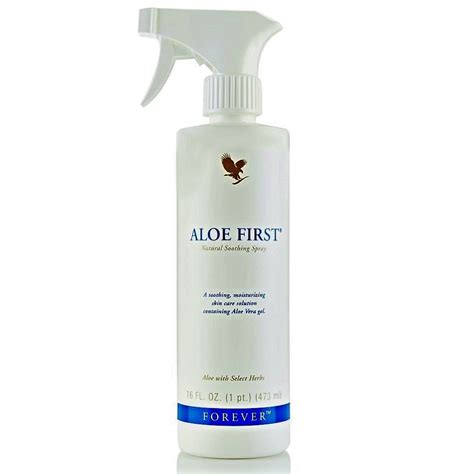 Aloe First spray palackja és az összetevők (aloe vera, méhpropolisz, allantoin) illusztrációja
