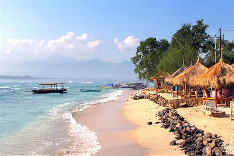 Gili Air strand és hinták