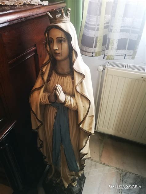 A Loreto-i Mária szobor