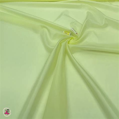 Különböző bélésanyagok