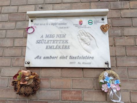 Emlékmű a meg nem született gyermekeknek