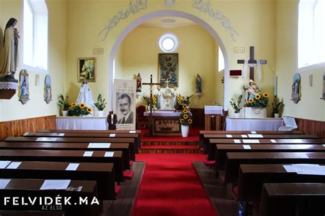 Katolikus templom belseje, istentisztelet