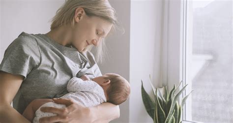 A szoptatás és a menstruáció visszatérésének összefüggése