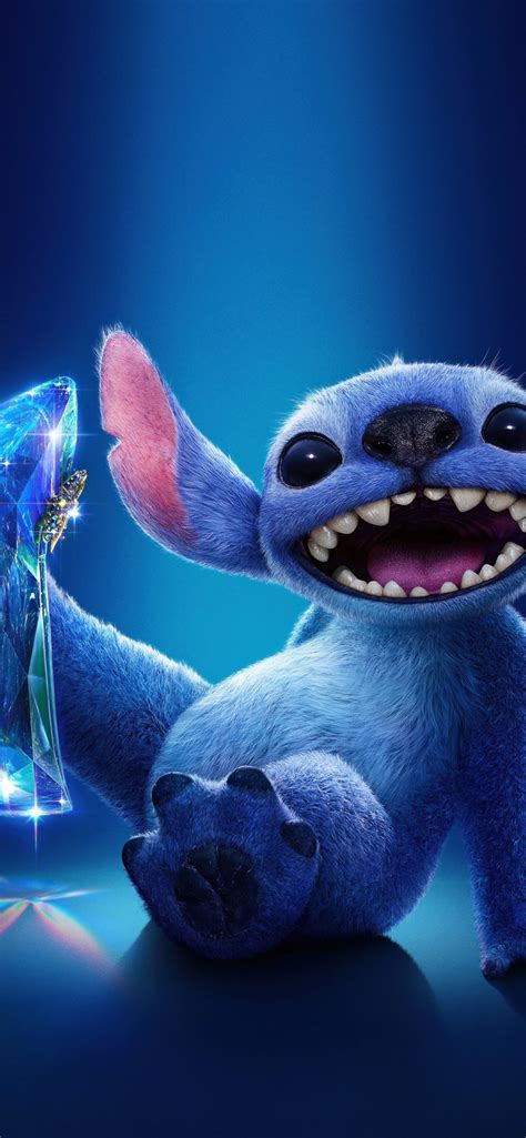Lilo & Stitch babakocsi-függő, közelről