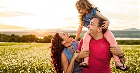 Családi támogatások logója