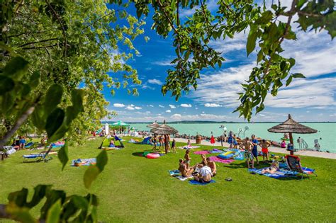 Napfény strand Balatonlellén