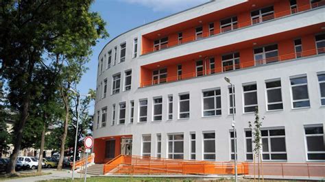 A Bugát Pál Kórház épülete