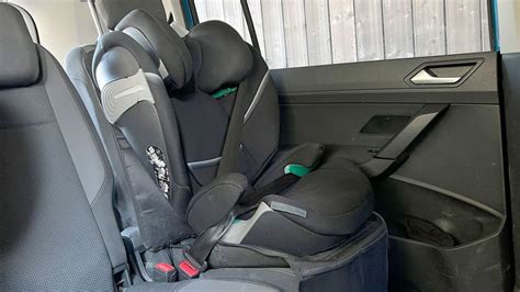 Isofix bekötési pontok szemléltetése