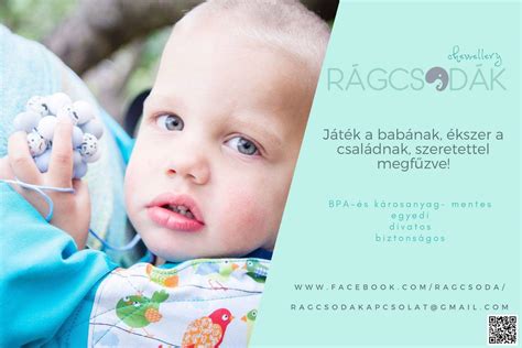 Kismama újszülöttel a szülőszobán