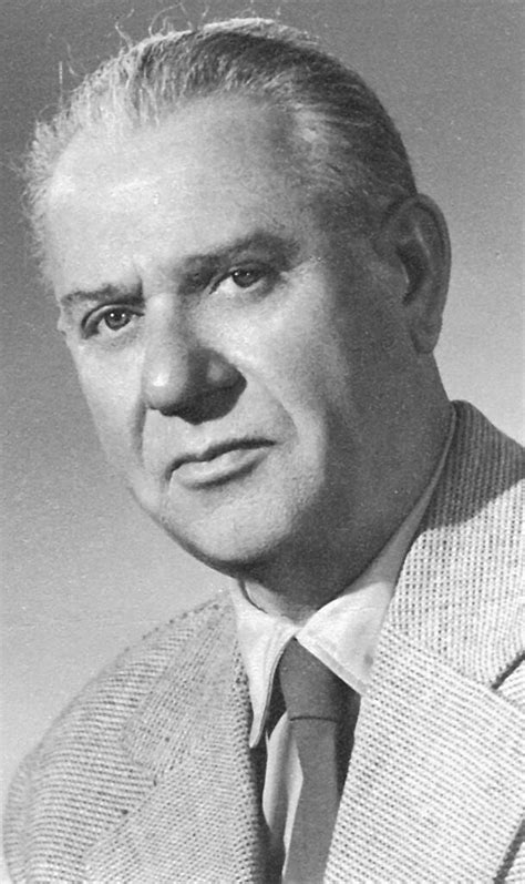 Fekete István gyermekkorában, szüleivel