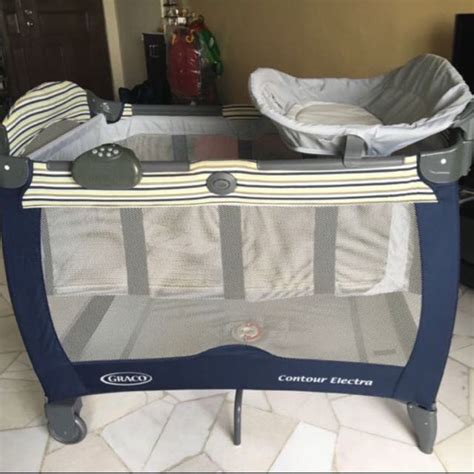 Graco Contour Electra utazóágy a tartozékaival