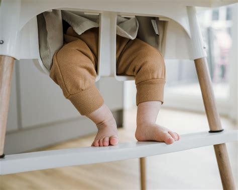 IKEA Antilop etetőszékre felszerelhető, állítható lábtartó