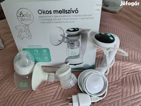 Kép a mellszívó tartozékaival