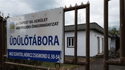 külföldön élő magyar család