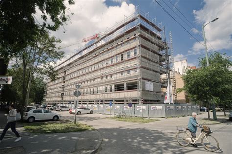 A Vasas Szent Péter utcai rendelőintézet épületének látványterve a felújítás után