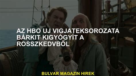 Sírós, rosszkedvű baba, aki az ínyét dörzsöli