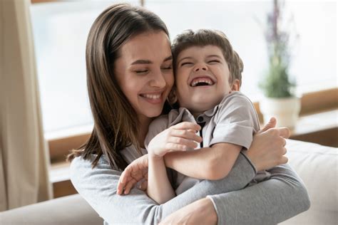 táplálkozási szakértő bemutatja a felelősség megosztását a szülő és gyermek között