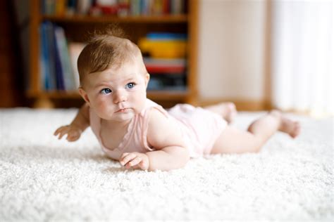 5 hónapos baba kommunikációja és gagyogása