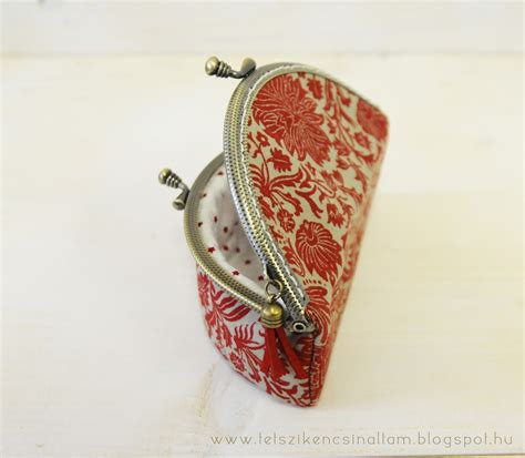 Varrható fém tárca keret