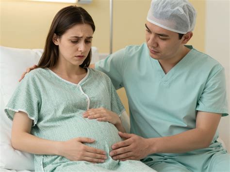 Különbségek a Braxton-Hicks és a valódi fájások között