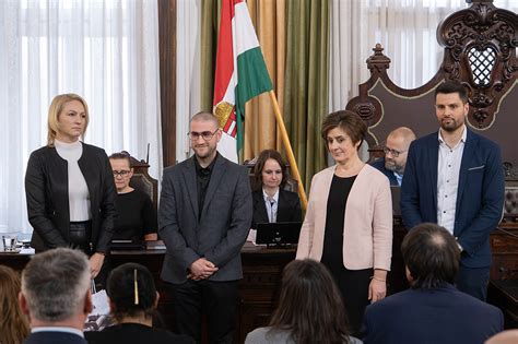 Díjak és elismerések, amelyeket a „magyaros” fényképezés kapott nemzetközi kiállításokon