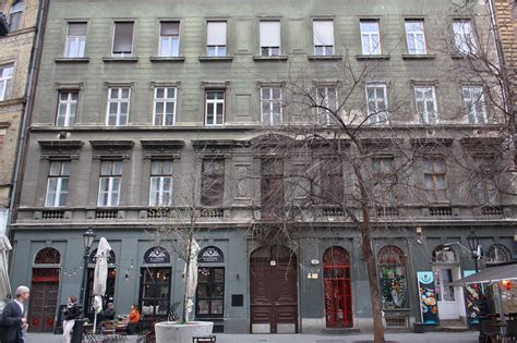 Térkép a Baross utcai bababolt és a környező üzletek elhelyezkedéséről