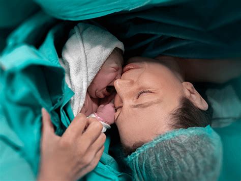 Kismama előkészítése császármetszésre