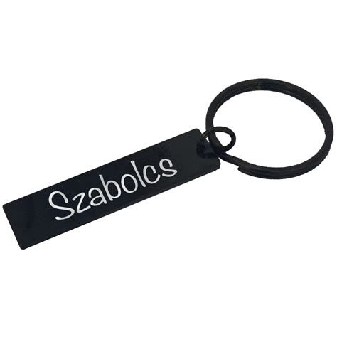 Egyedi gravírozott kulcstartó ballagási szimbólumokkal