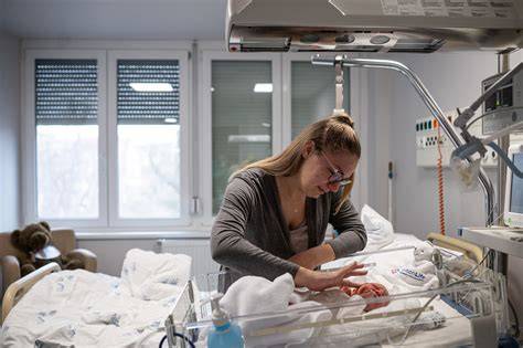 Modern inkubátorok a Perinatális Intenzív Centrumban