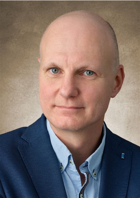 GYED/GYES-ben részesülők száma munka mellett Magyarországon (2021-2024)