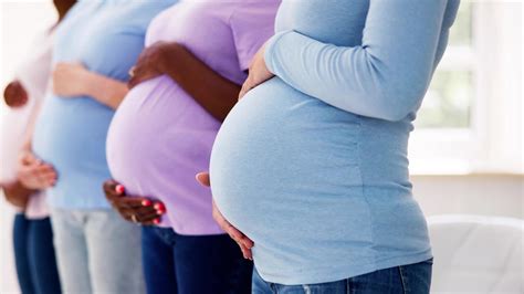 Várandós nő orvosi vizsgálaton