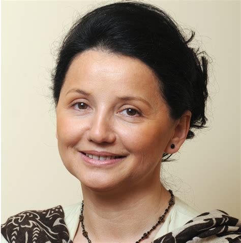 Nyulas Jolán szülésznő portréja