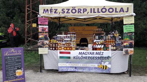 infografika a méz előnyeiről és kockázatairól