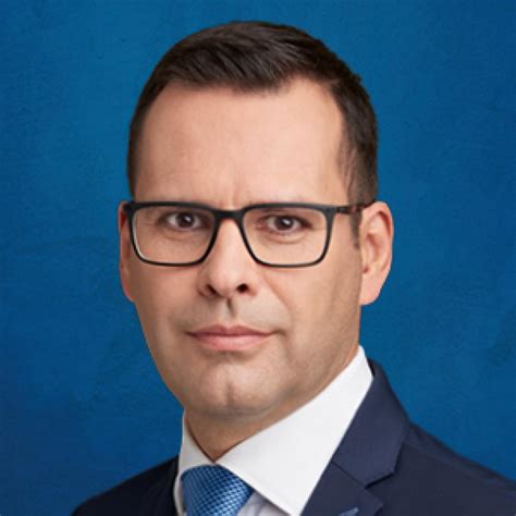 Dr. Molnár Csaba portréja