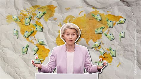 Szülő cseppent szemcseppet csecsemőnek
