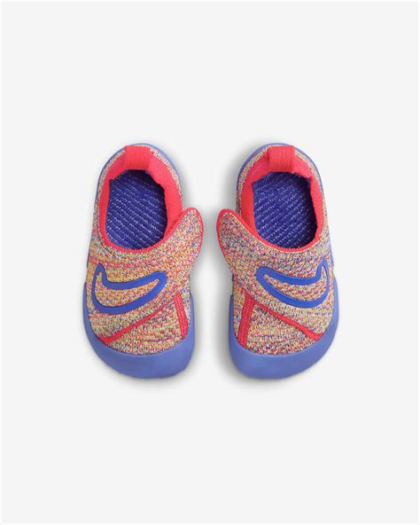 Nike Swoosh 1 babacipő pasztell színekben