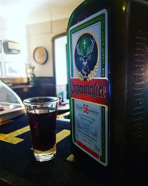 Különböző gyógynövényekből készült teák