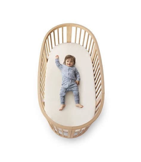 Stokke Sleepi kiságy méretbeállításai és felhasználási módjai