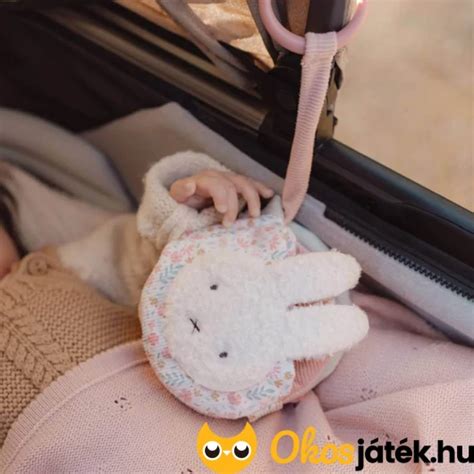 Miffy nyuszis Little Dutch textil fejlesztő kocka