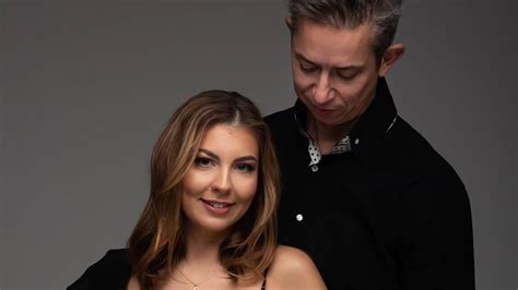 Kismama és párja készül a szülésre