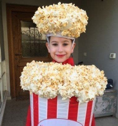 Aranyos popcorn jelmez babának