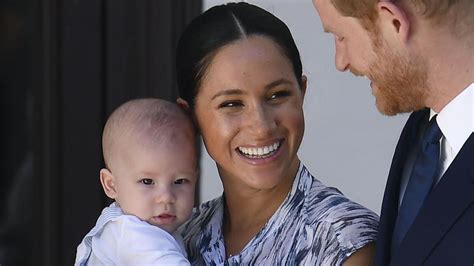 Meghan hercegné és Harry herceg kis Archie-val
