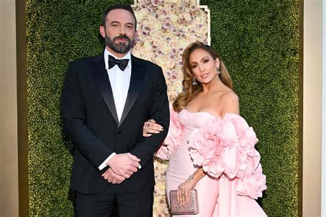 Jennifer Lopez és Alex O'Loughlin az
