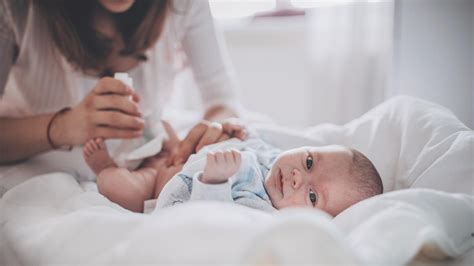 Köldökcsonk ápolása