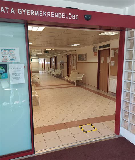 Gyermekgyógyászati rendelő belseje